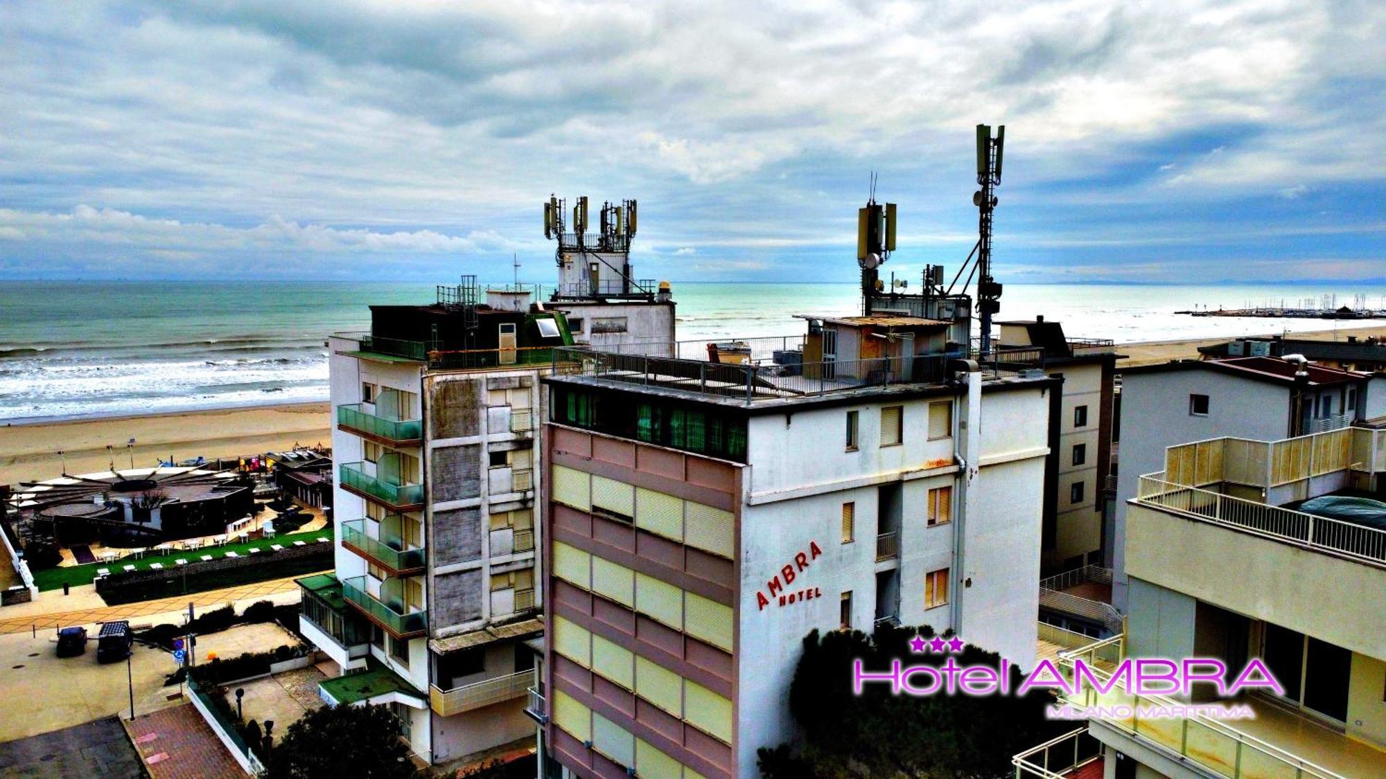 Hotel Ambra Milano Marittima Kültér fotó
