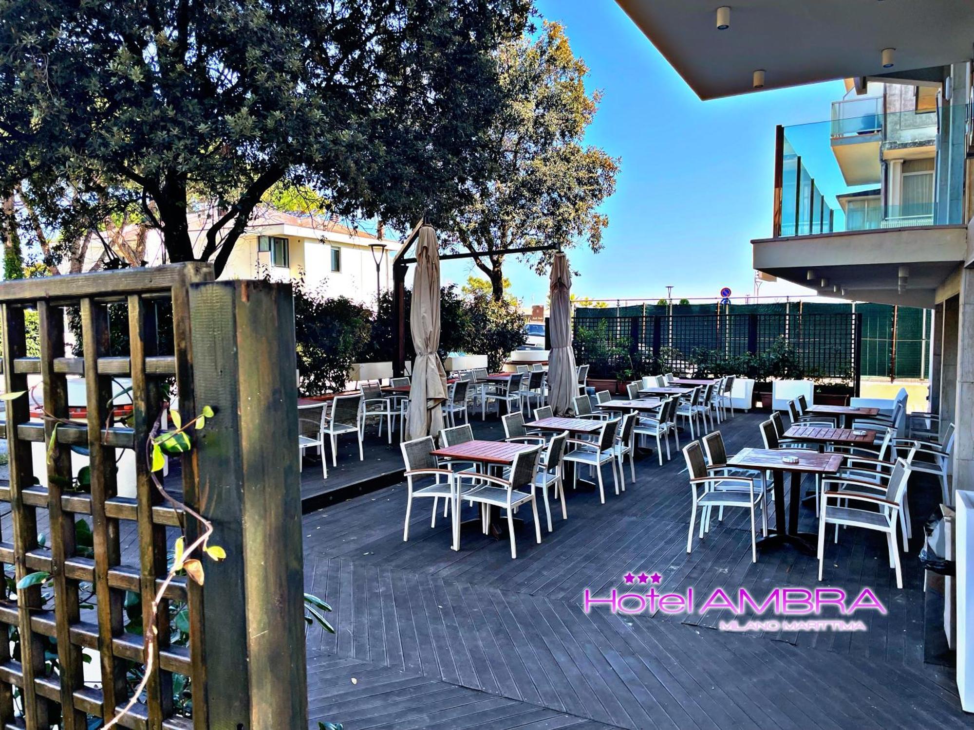 Hotel Ambra Milano Marittima Kültér fotó