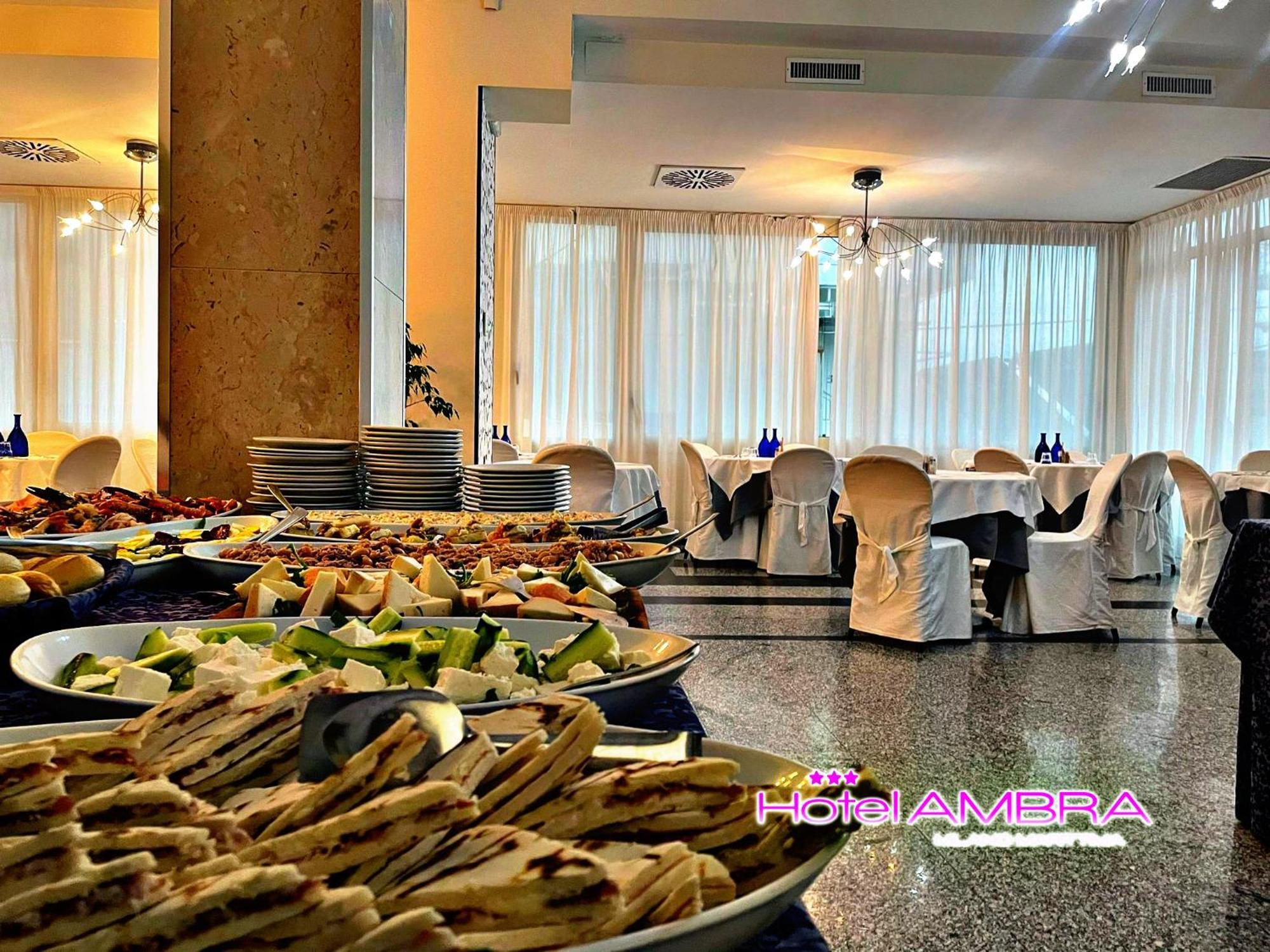 Hotel Ambra Milano Marittima Kültér fotó