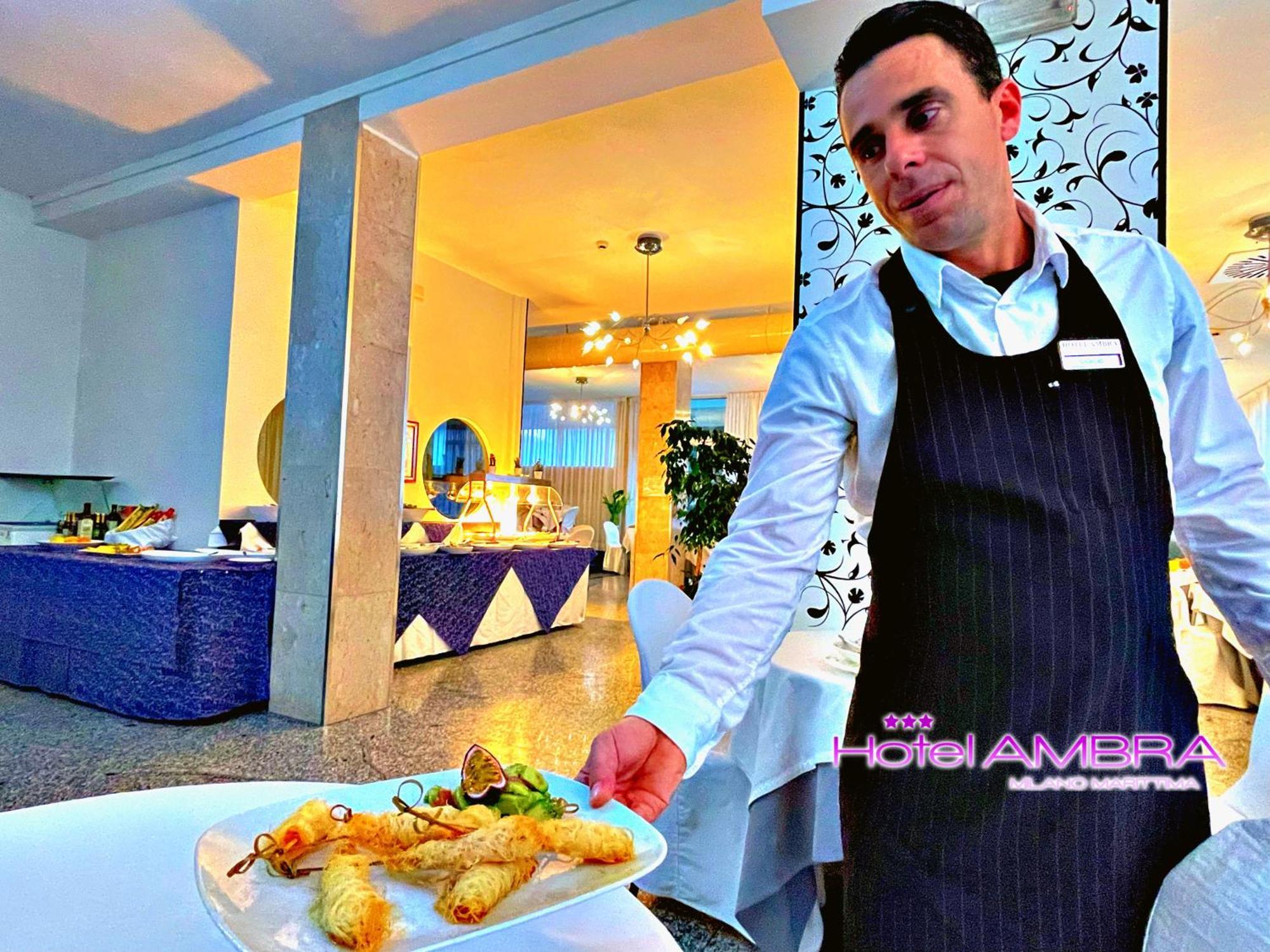 Hotel Ambra Milano Marittima Kültér fotó