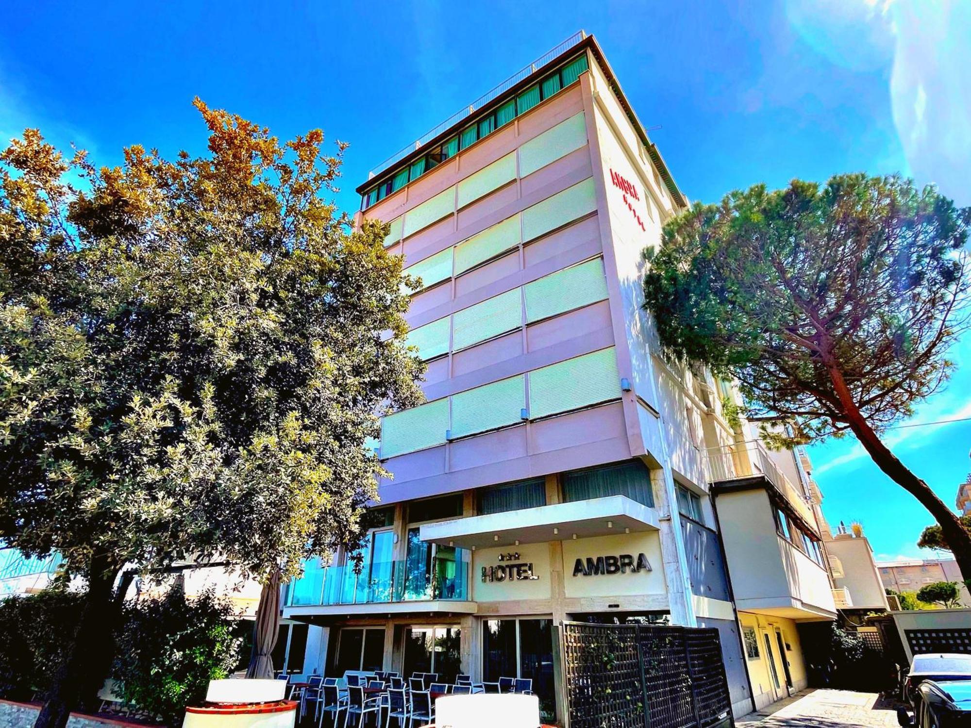 Hotel Ambra Milano Marittima Kültér fotó
