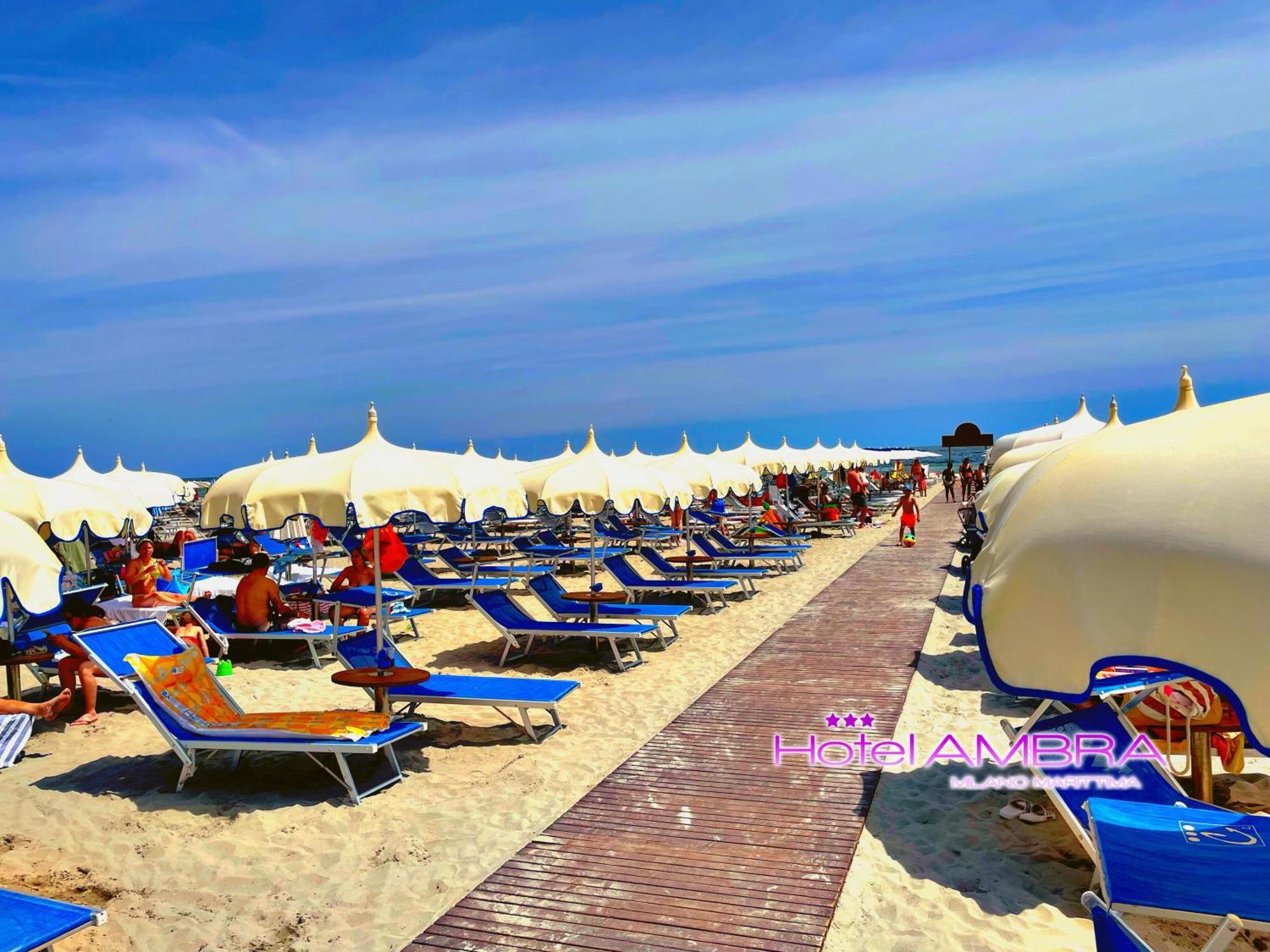 Hotel Ambra Milano Marittima Kültér fotó