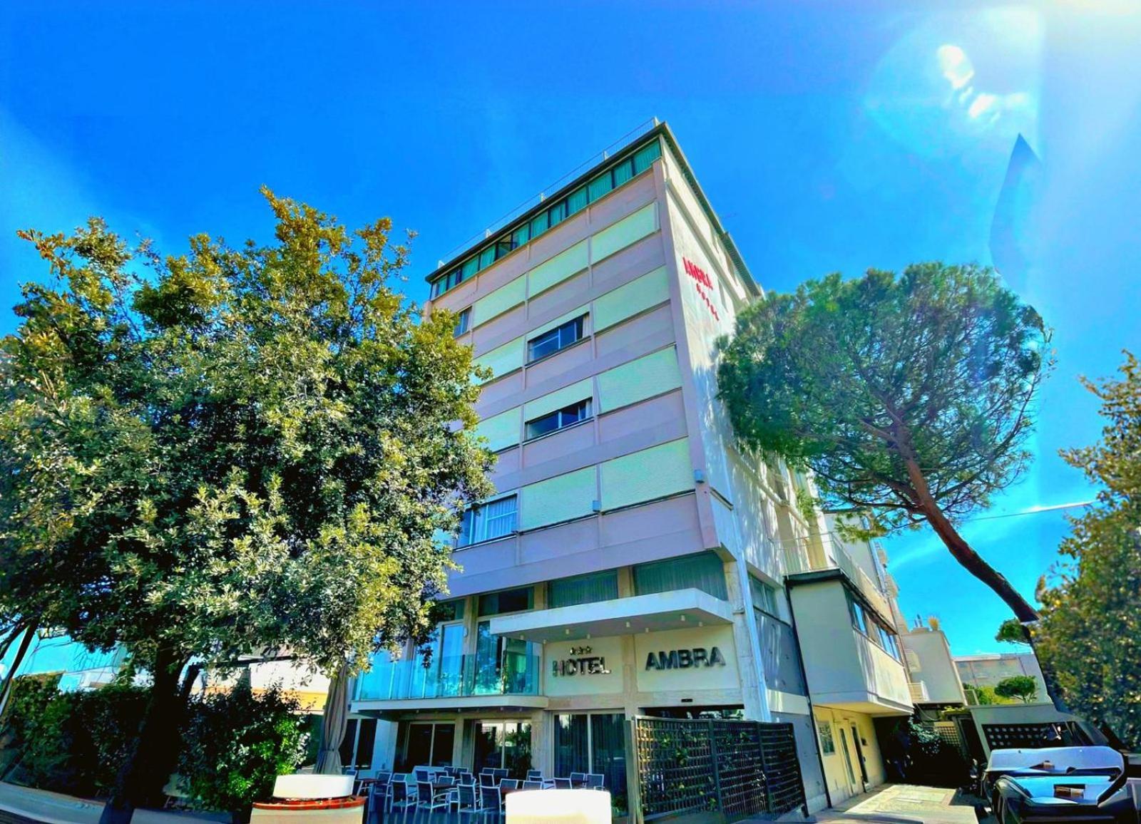 Hotel Ambra Milano Marittima Kültér fotó